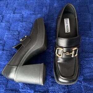 STEVE MADDEN HORSEBIT PLATFORM LOAFERS.